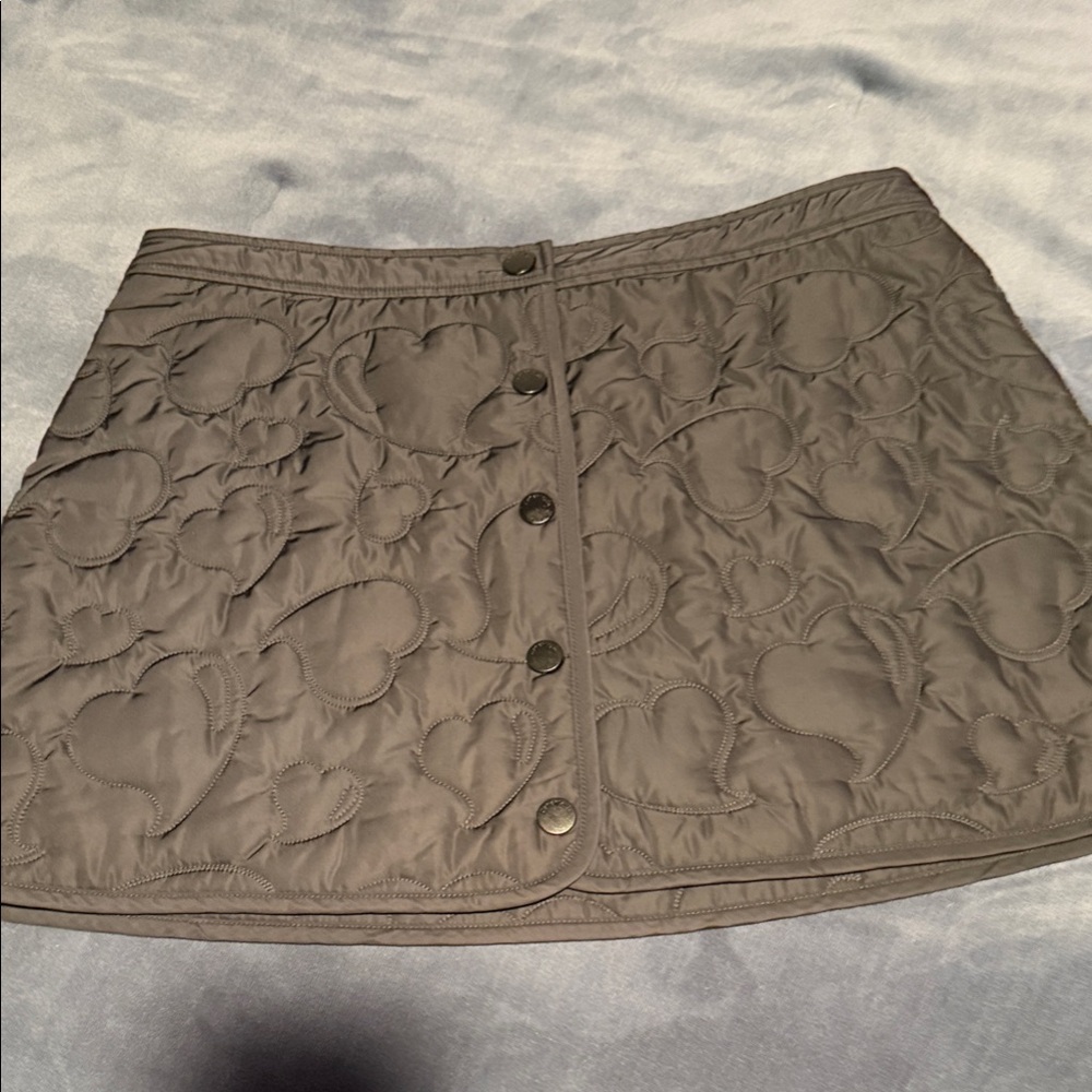 Coach took a Elegant nlack Quilted Mini Skirt